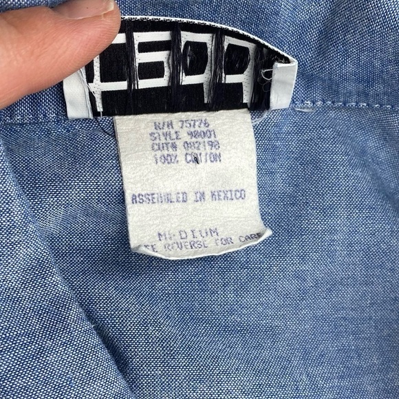 Vintage Teddi Women’s Chambray Lightweight Jacket Full Zip Sz Med - Picture 6 of 7